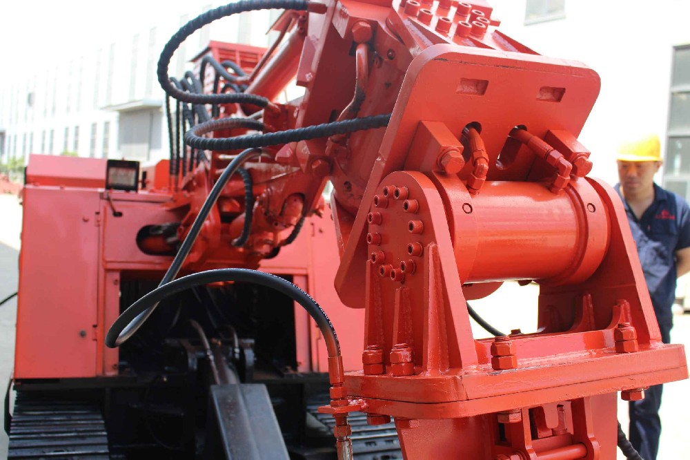 挖掘式扒渣机安全操作规程，避免事故！
